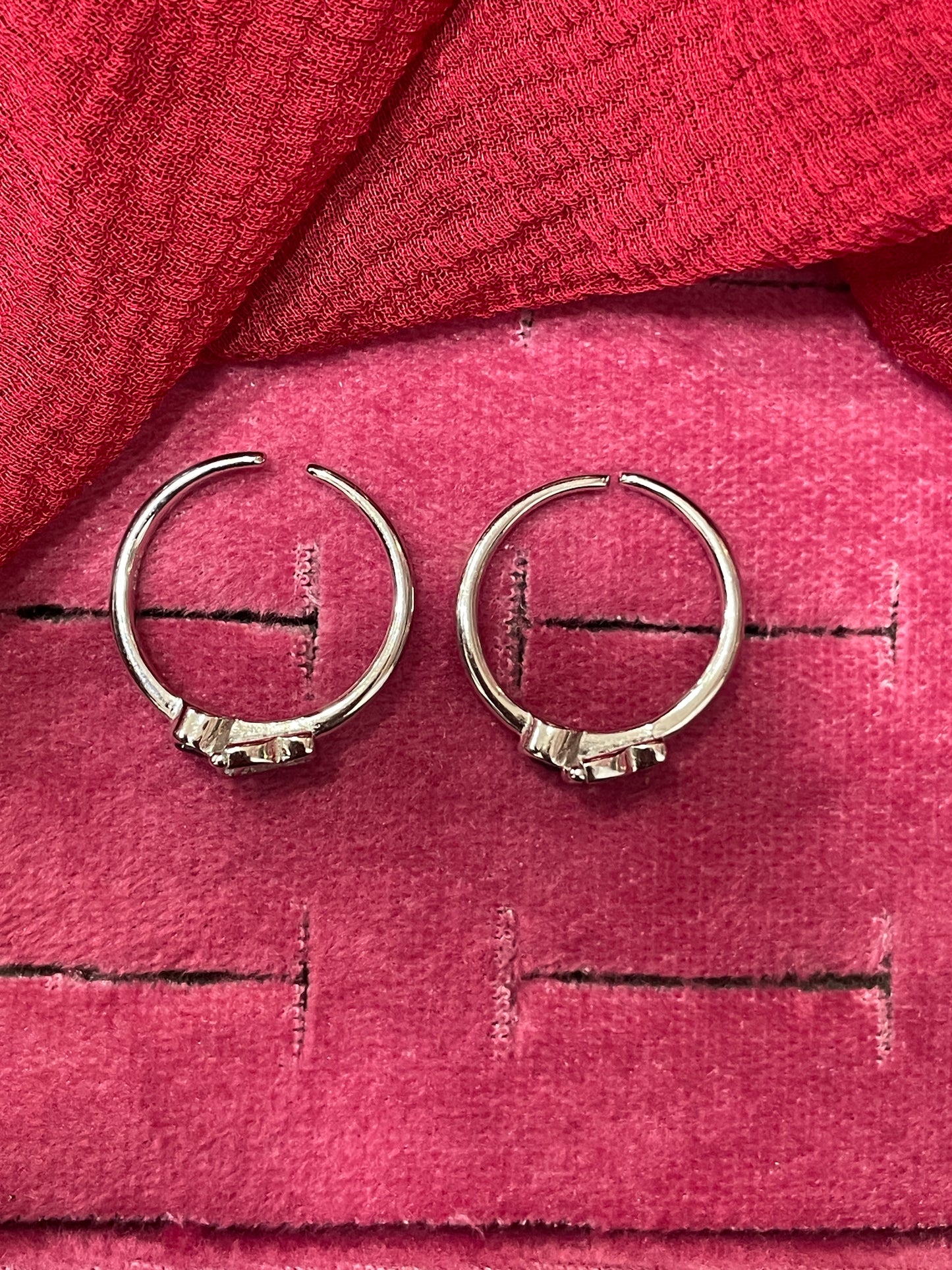 92.5 Silver Butterfly & Black Stone Toe Rings | Stylish Dual Design | Jewellery