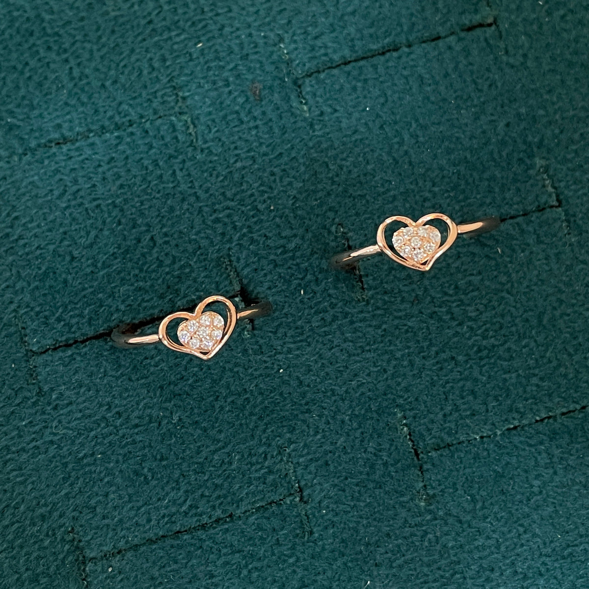 92.5 Silver Rose Gold Plated White CZ Heart Toe Rings