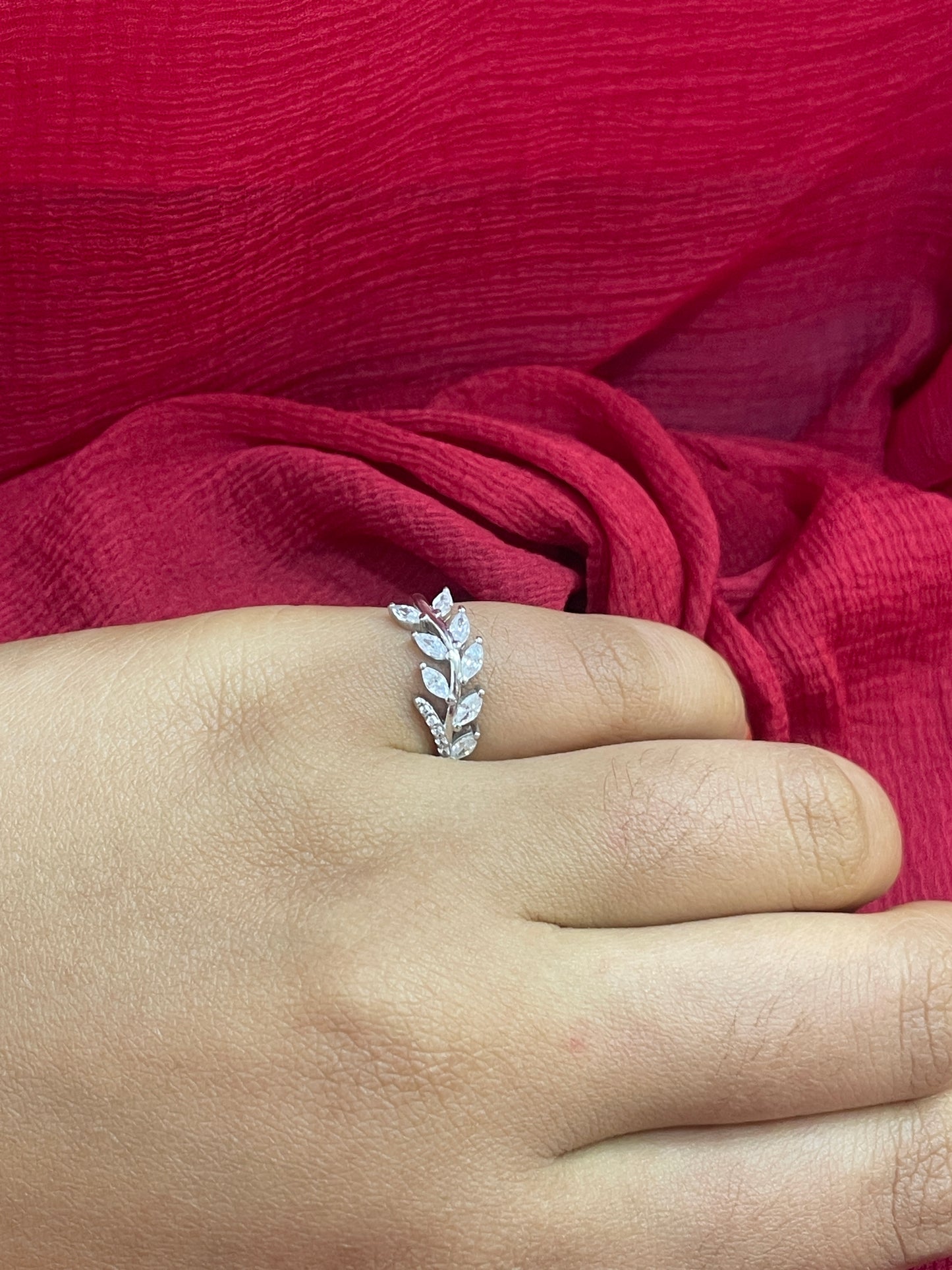 92.5 Silver Leaf Ring for Women Size 9 | Stylish Botanical Design | Elegant Fashion Jewellery