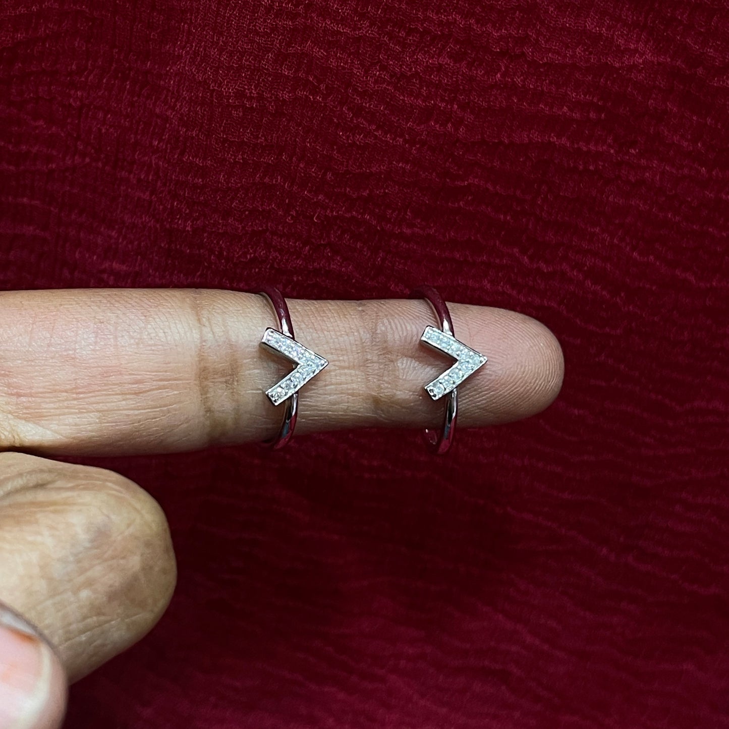 925 Silver V Toe rings