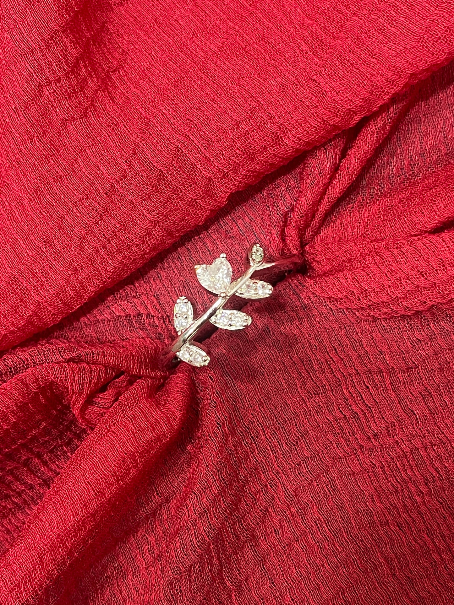 92.5 silver stylish leaf ring size 19
