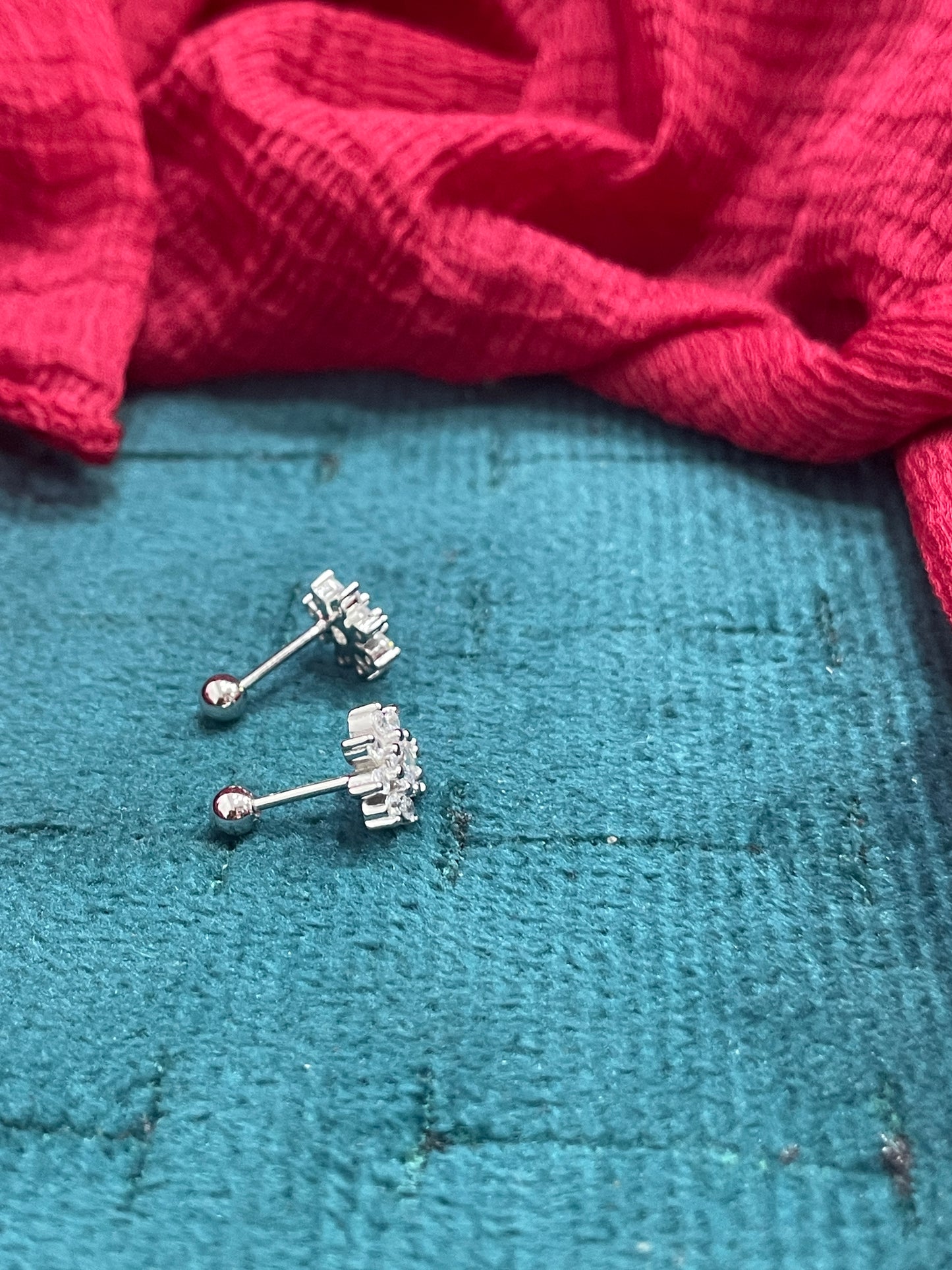 925 Silver 8 Petal Studs - Ball back