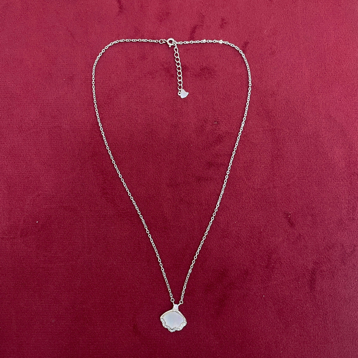 925 Silver Scalloped MOP Pendant Chain for Women