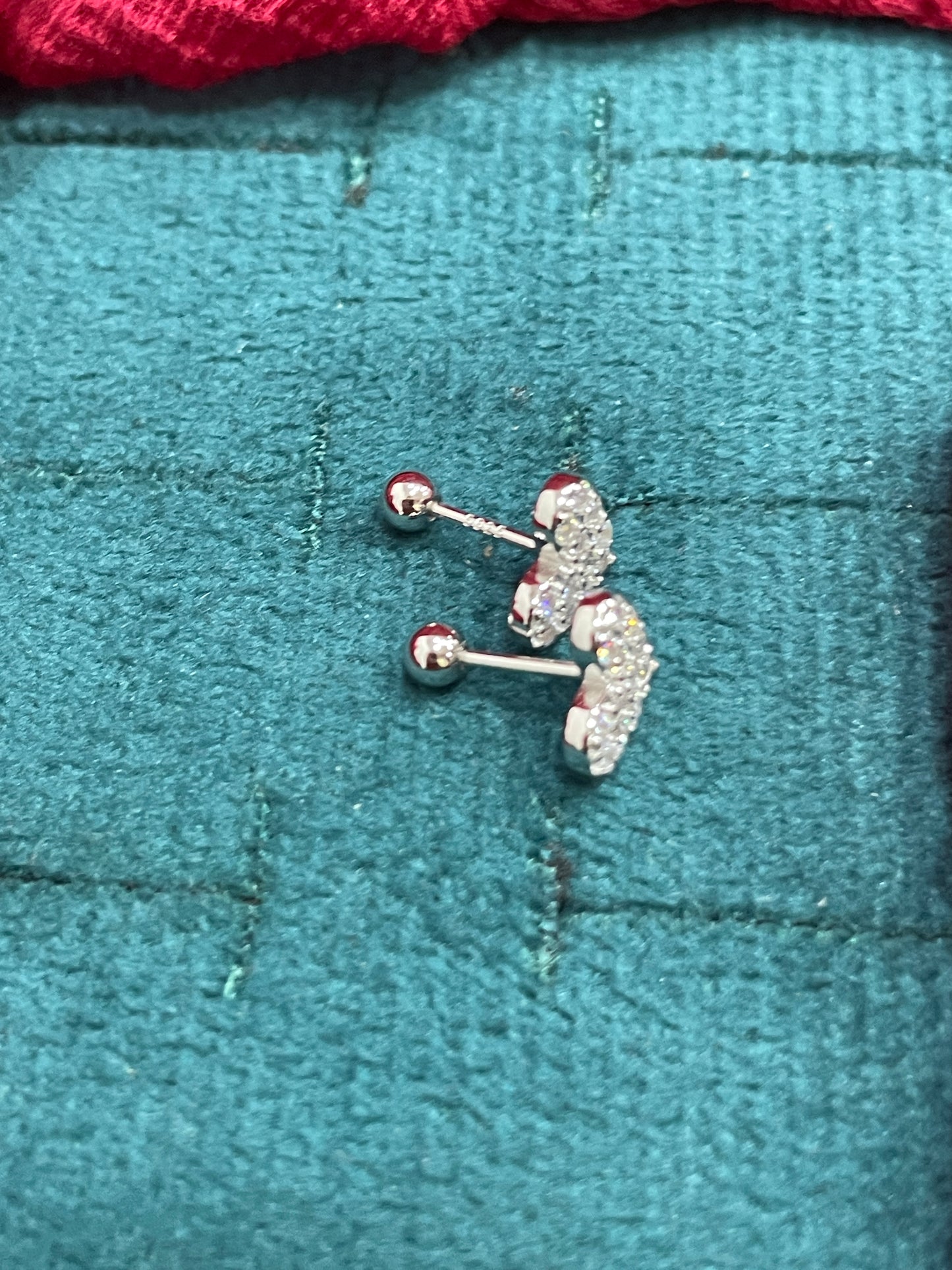 925 Silver Heart Studs - Ball back