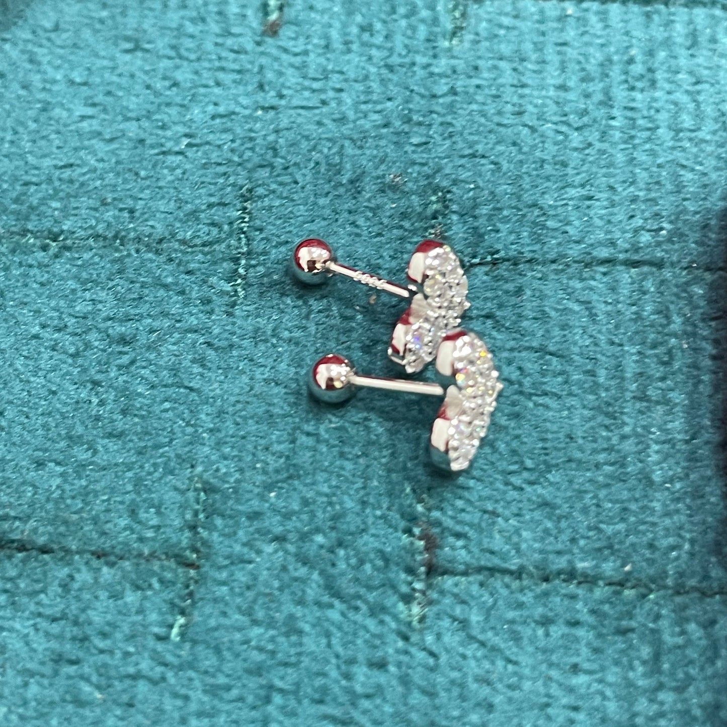 925 Silver Heart Studs - Ball back