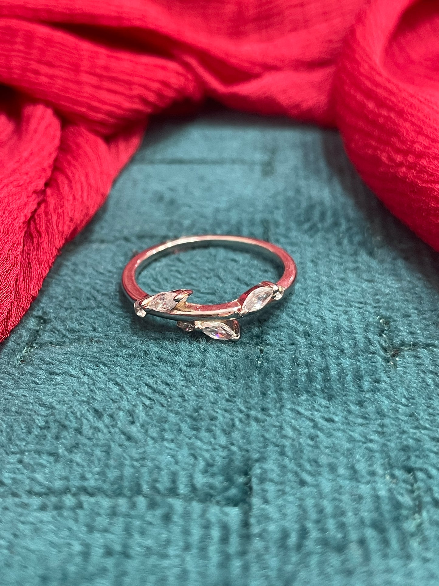92.5 Silver Leaf Ring for Women Size 12 | Stylish Nature-Inspired Design | Elegant Fashion Jewellery