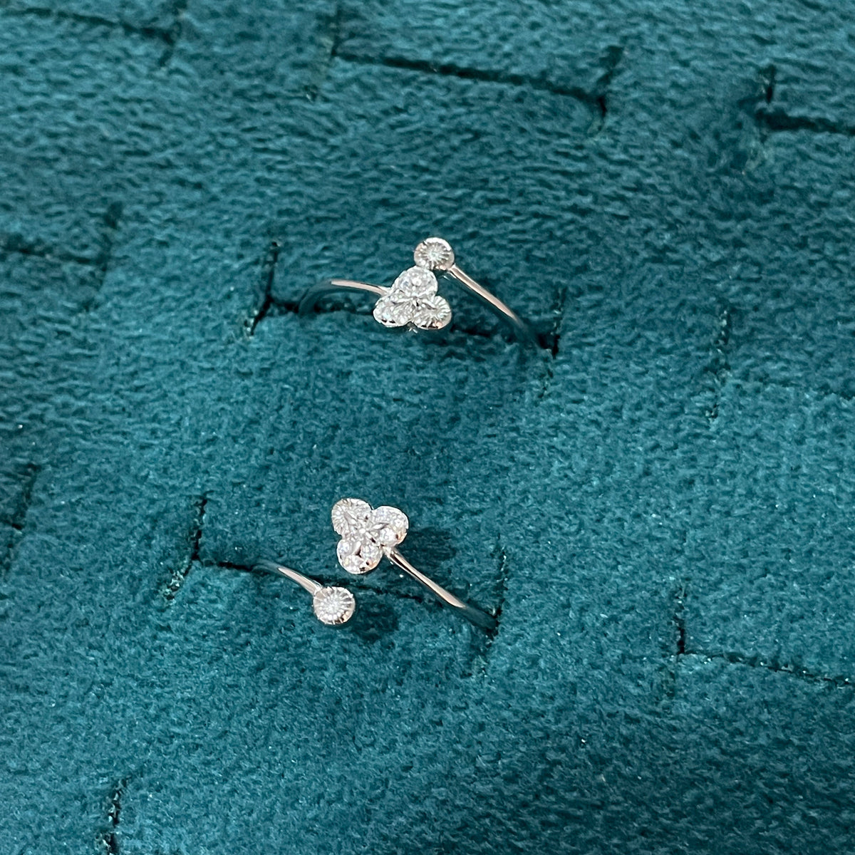 92.5 Sterling Silver Clover Toe Rings for Women | Lucky Charm Floral Design