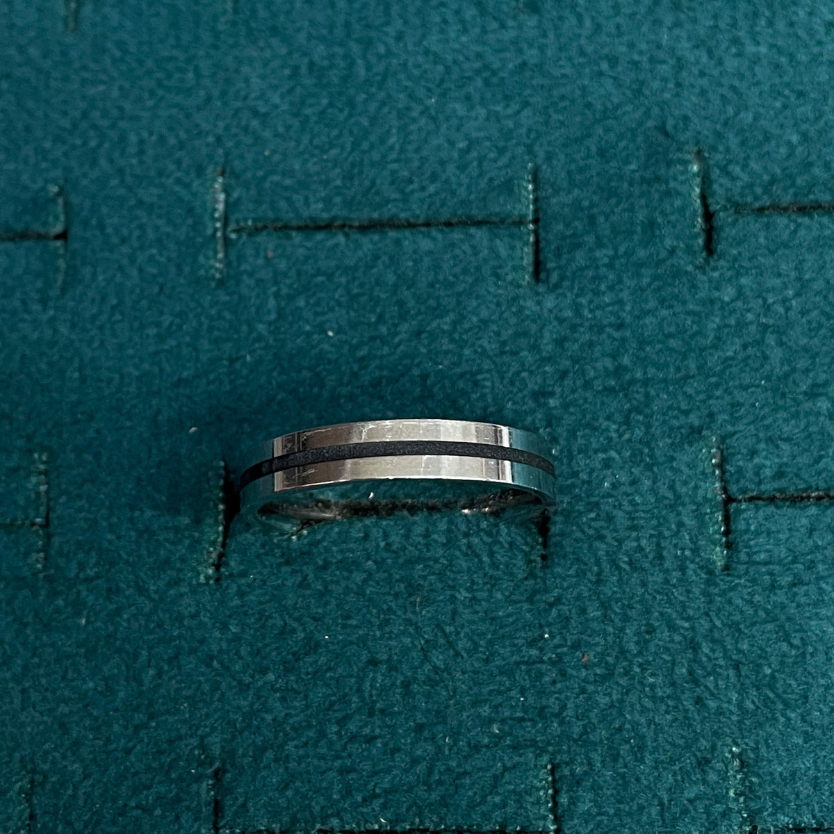 92.5 Silver Black Stripe Band Ring