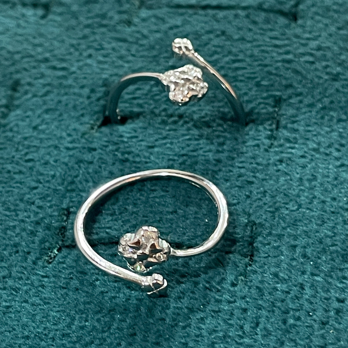 92.5 Sterling Silver Four Leaf Clover Toe Rings for Women | Lucky Charm Design