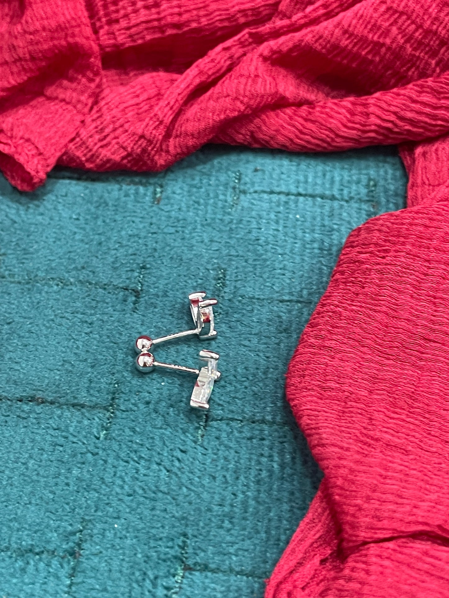 925 Silver 2 Leaf Studs- Ball back