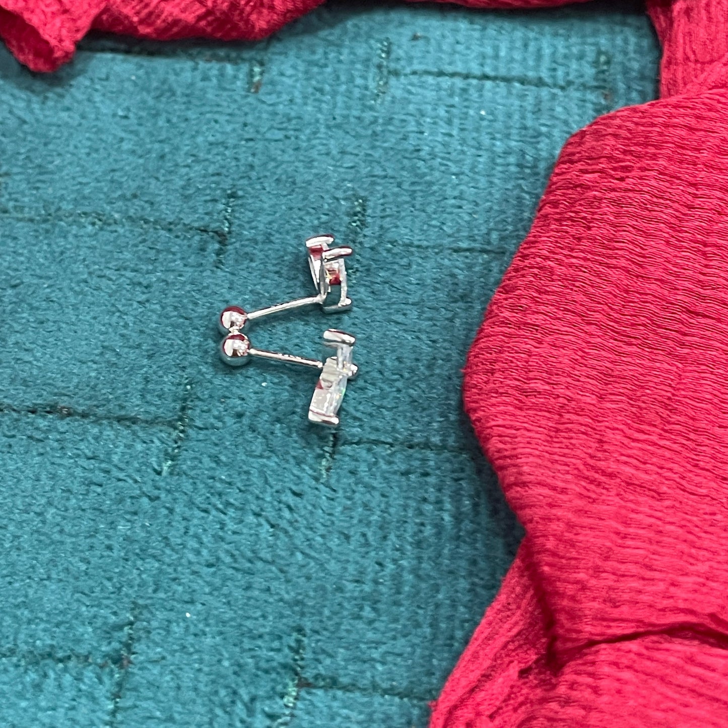 925 Silver 2 Leaf Studs- Ball back