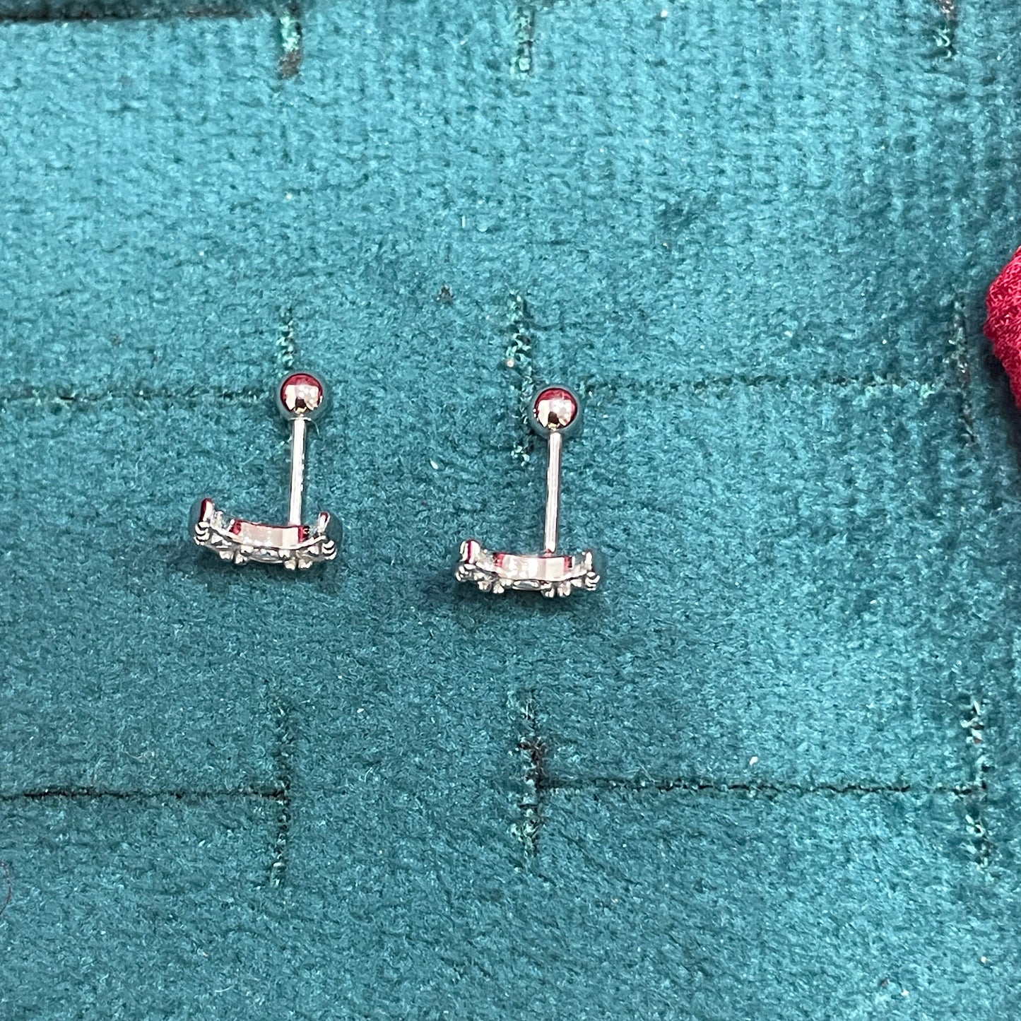 925 Silver Crescent Studs - Ball back