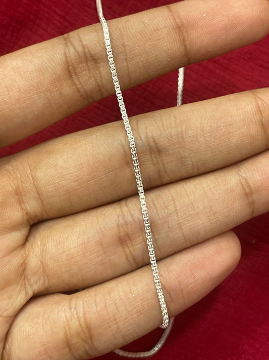 92.5 silver classy minimal chain 18 inches