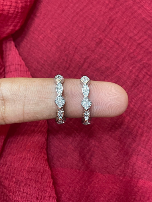 Silver White Stone Toe Rings