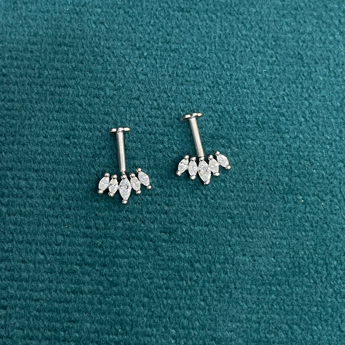 92.5 Silver Five Leaf Dainty Bugadi Pair