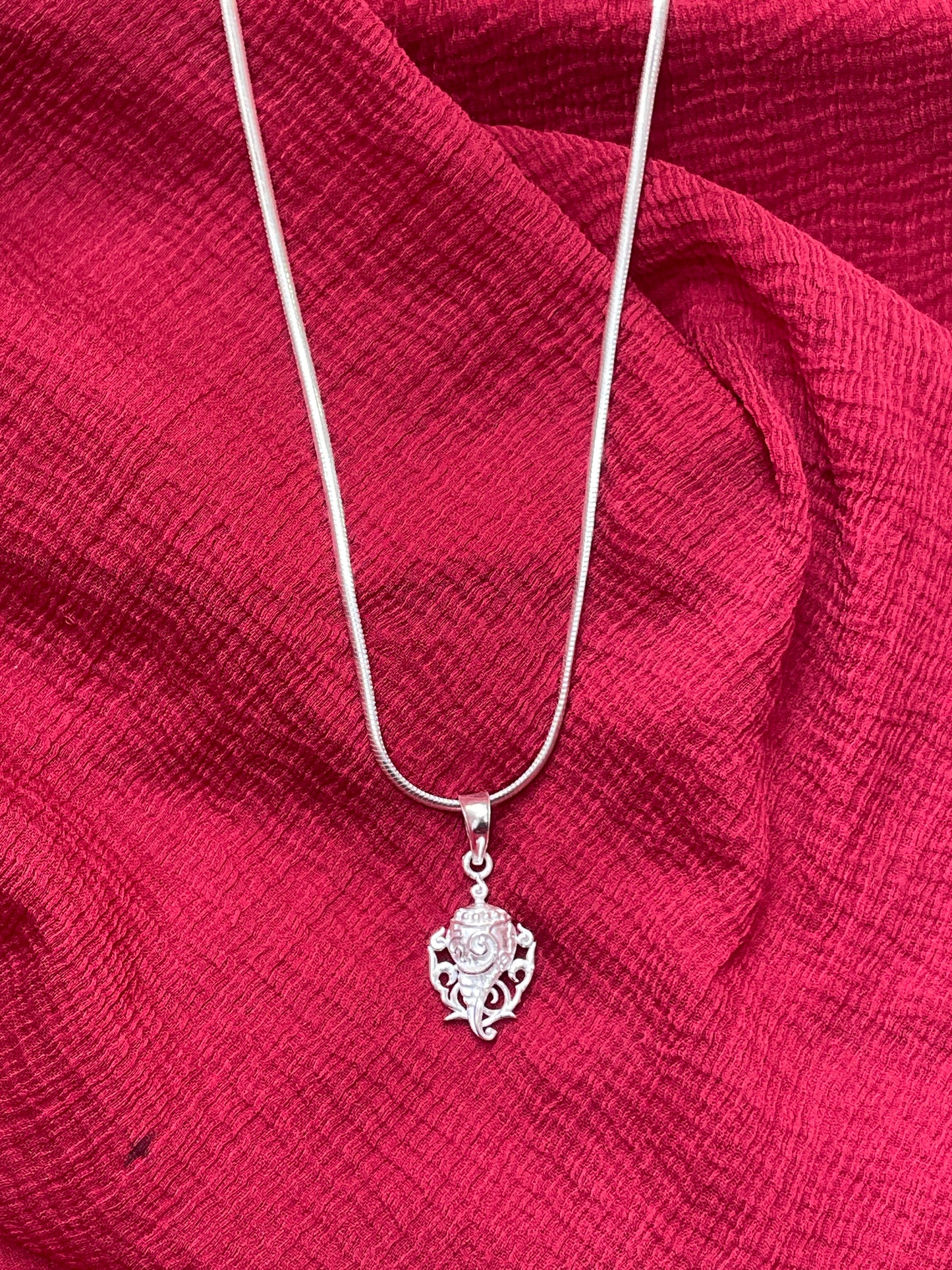 92.5 Silver Shankh Pendant for Men & Women | Sacred Conch Symbol Design | Spiritual Jewellery