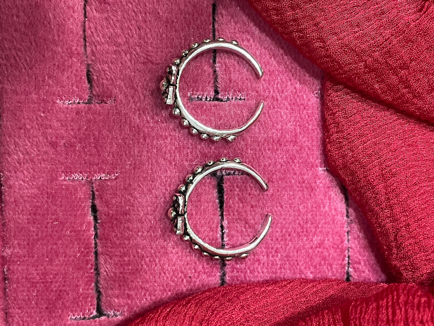 92.5 Silver Oxidised Toe Rings | Classy Unique Vintage Design | Jewellery
