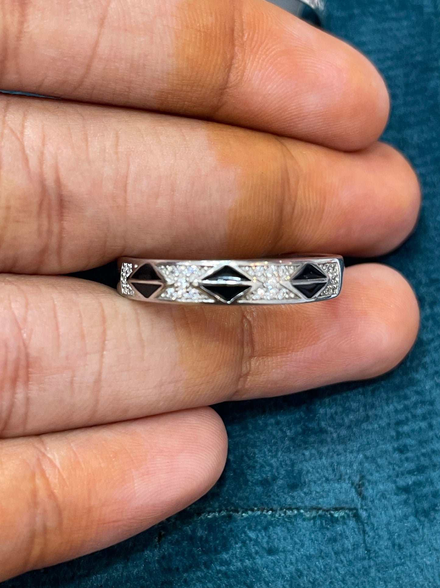 92.5 Silver Men’s Ring Size 25 | Stylish Heavy Look Design | Elegant Jewellery