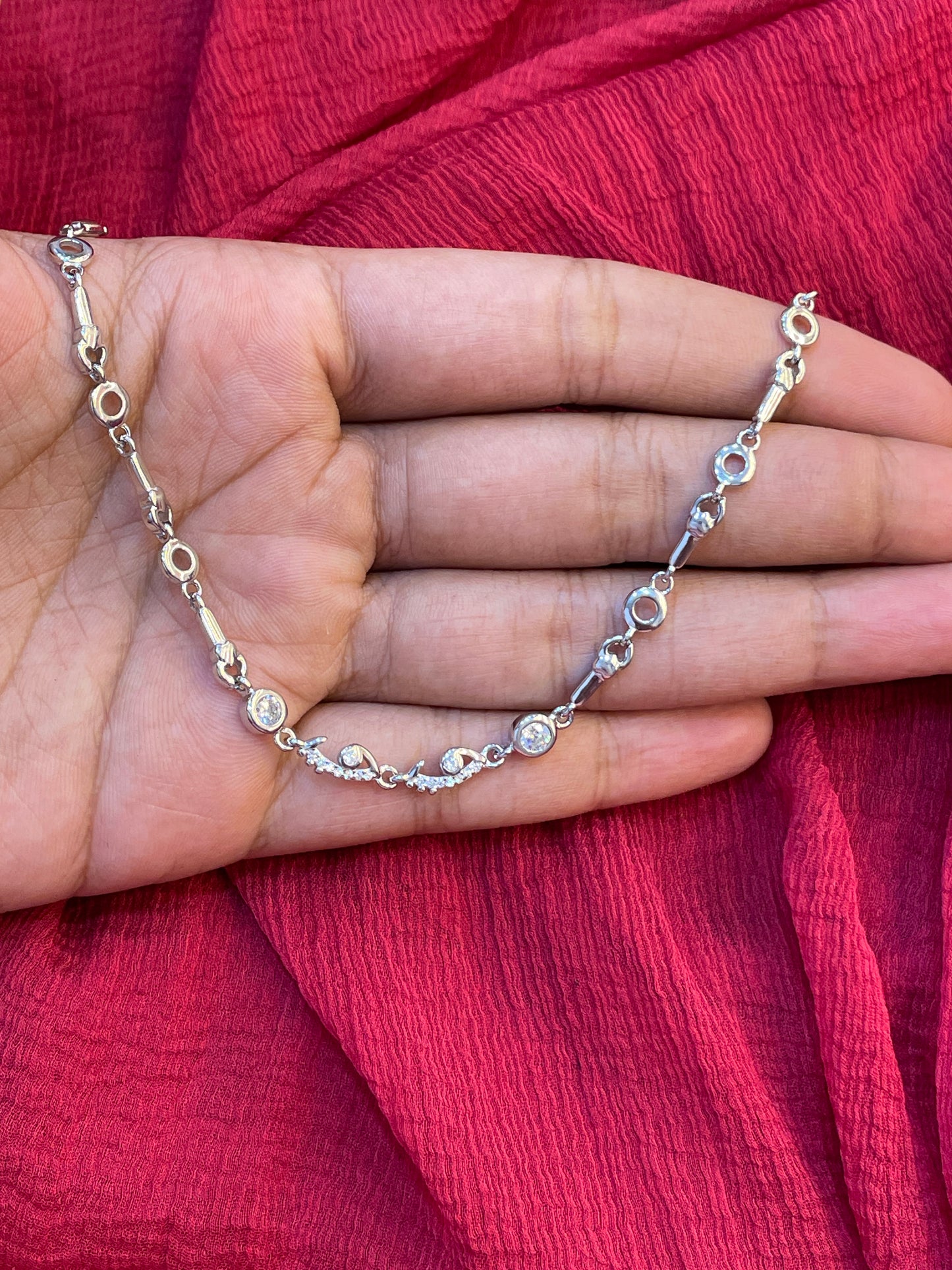92.5 Silver Stylish Bracelet for Women 7.9 Inches | Elegant Modern Design | Lightweight Jewellery