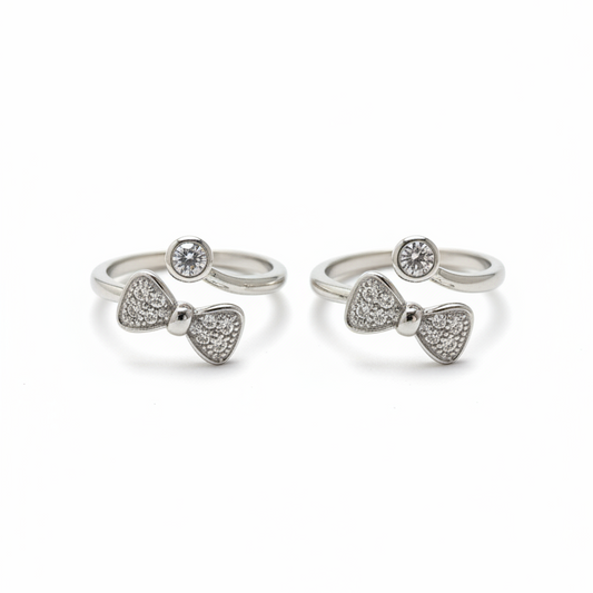 92.5 Silver Bow Stone Adjustable Toe Rings for Women | Pavé Bow & Solitaire Design