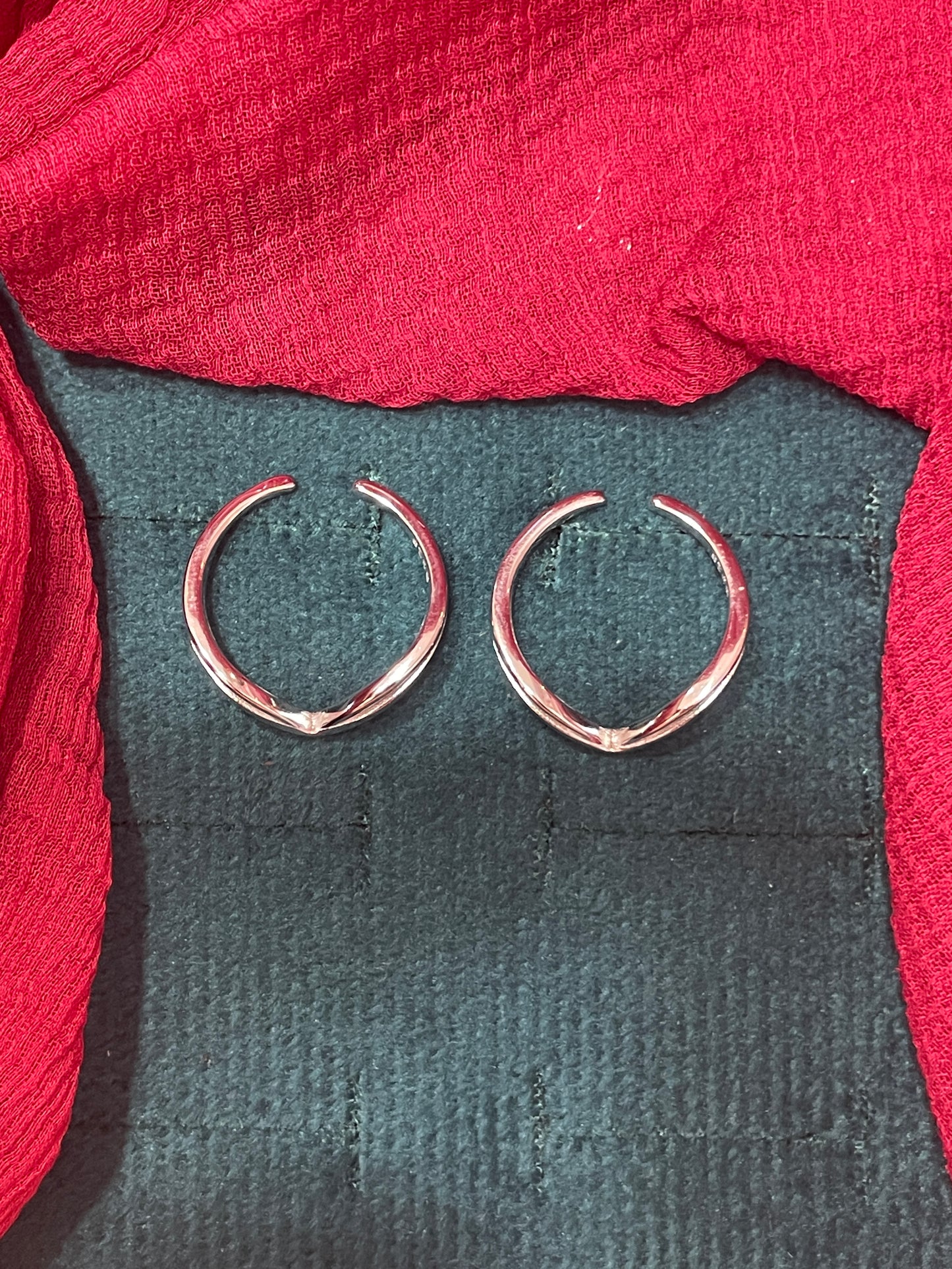92.5 silver trendy V shape toe rings