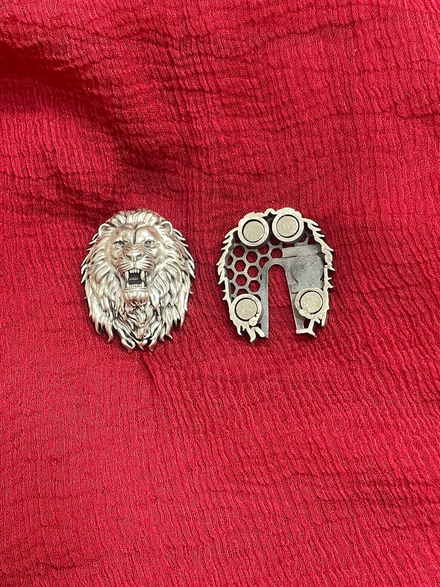 92.5 Silver Lion Brooch | Premium Royal Design | Jewellery