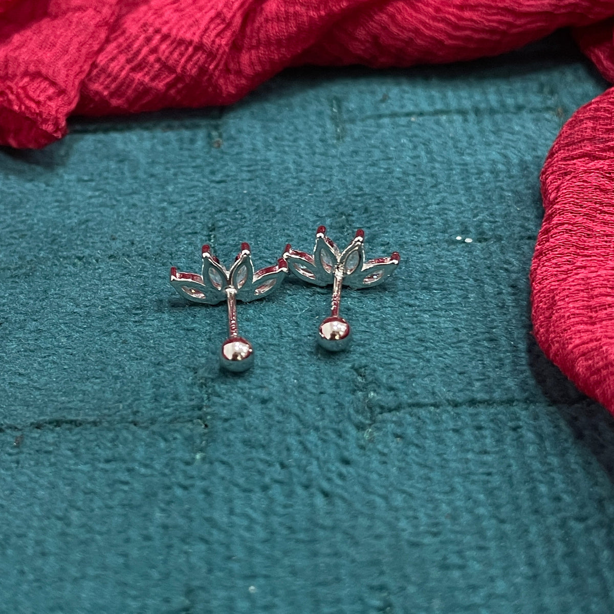 925 Silver 4 Petal Helix Studs - Ball back pair