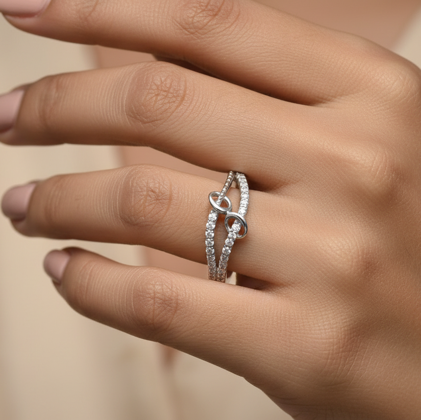 925 Silver Knot Ring - Size 12