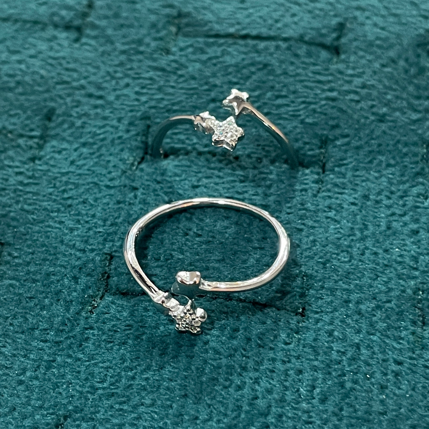 92.5 Sterling Silver Tristar Toe Rings for Women | Unique Triple Star Design