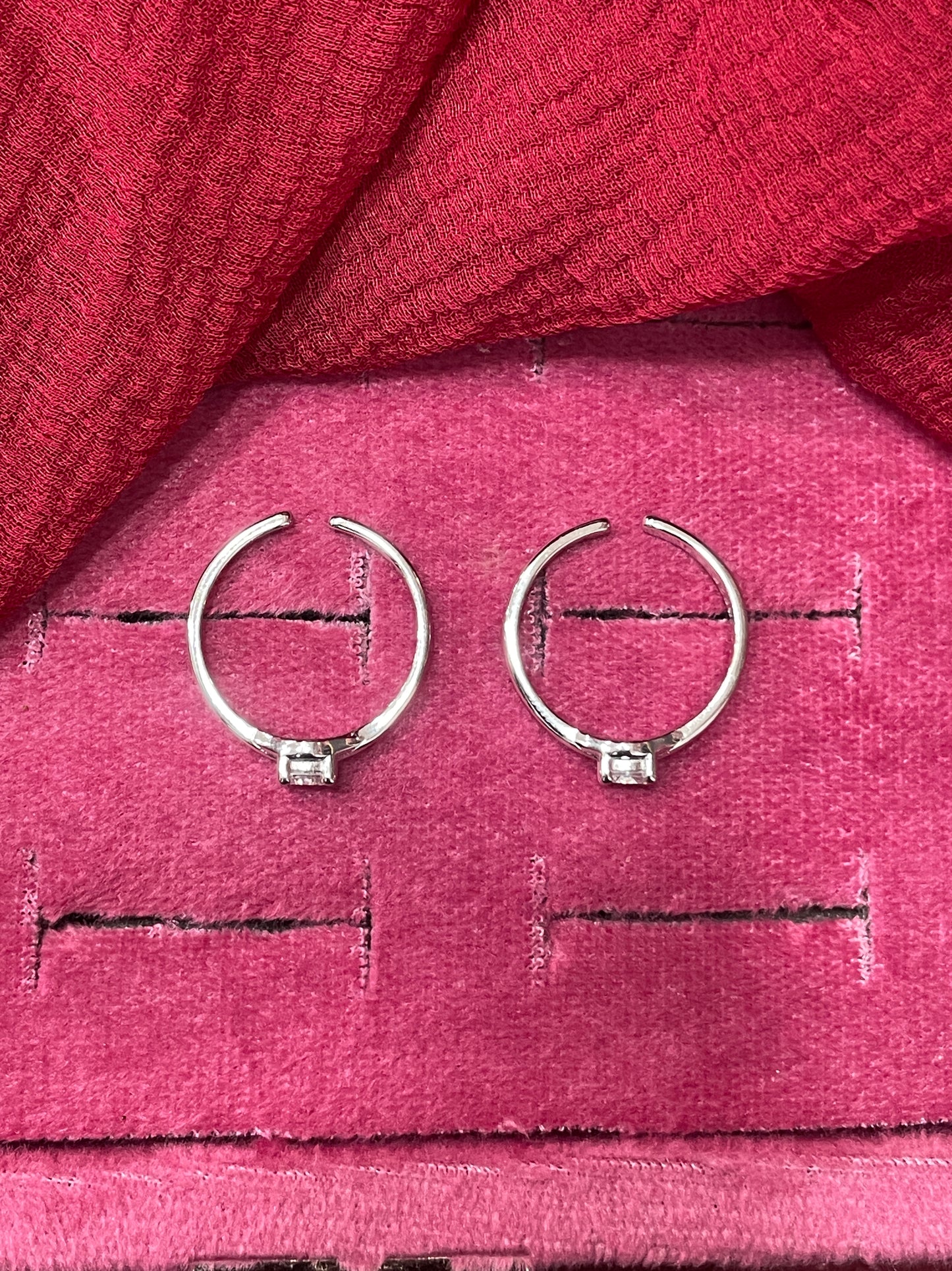 92.5 Silver White Stone Toe Rings | Classic Sparkle Design | Jewellery