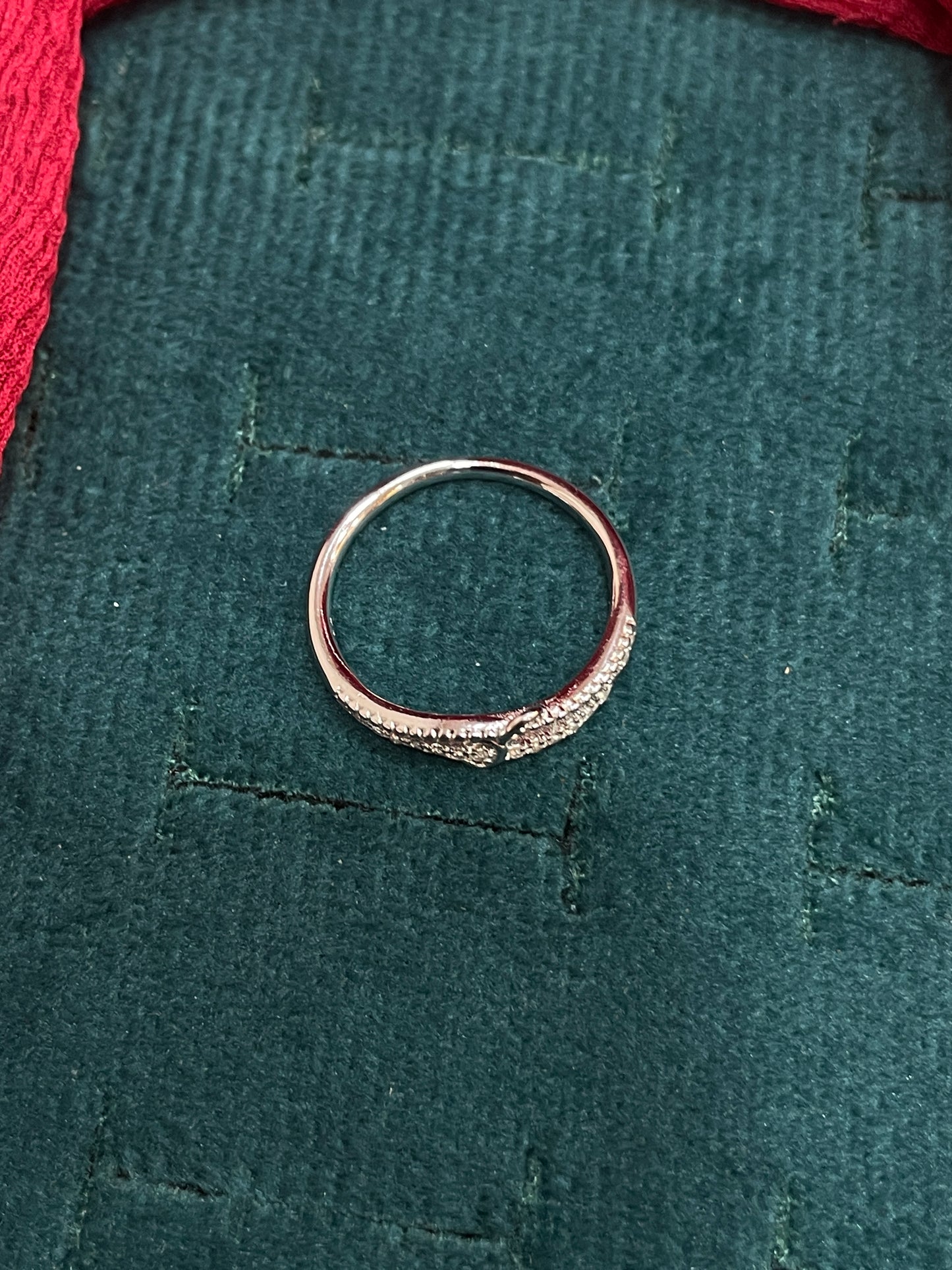 925 Silver Solitaire Ring- size 9
