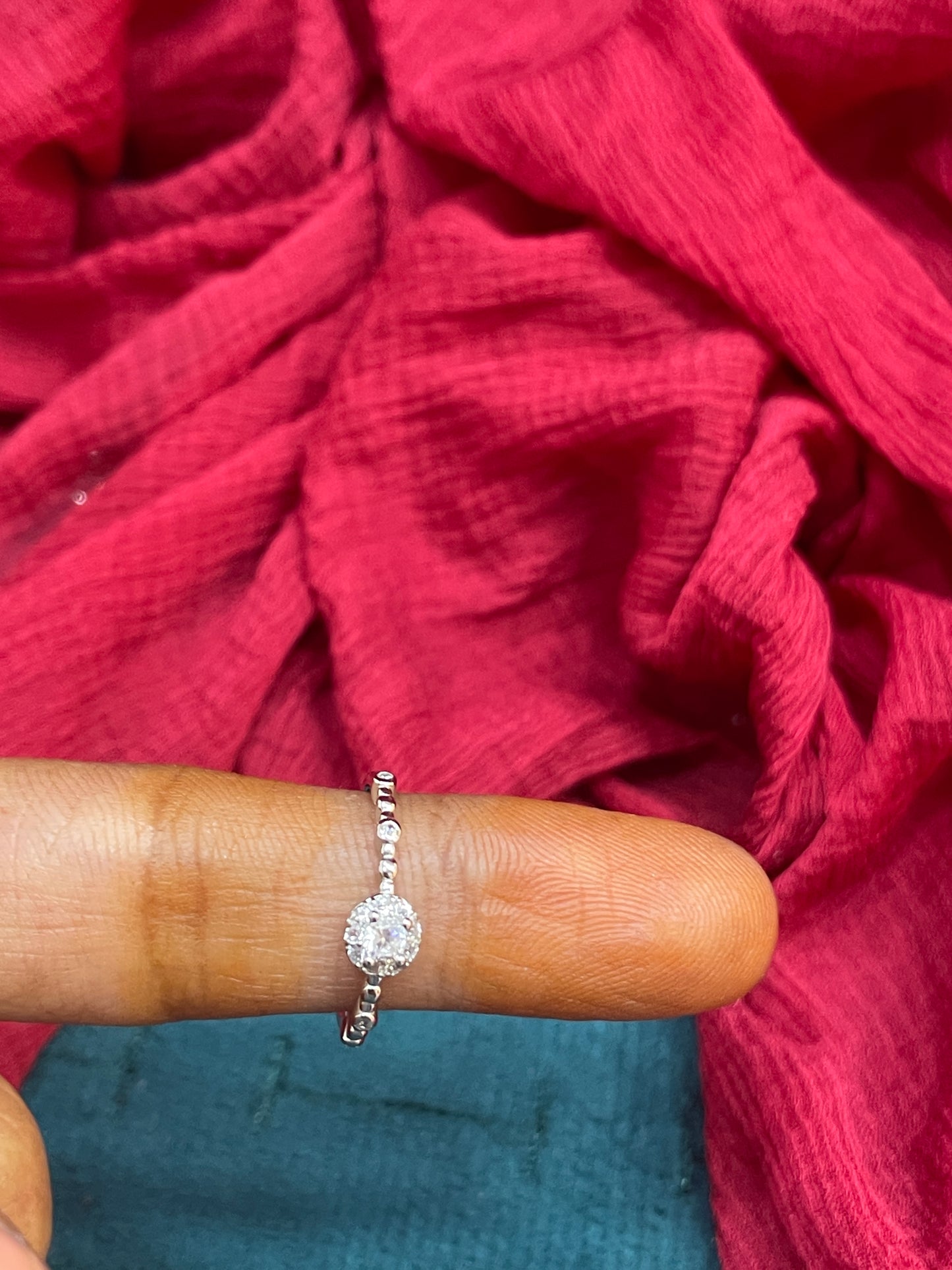 92.5 Silver Minimal Solitaire Ring