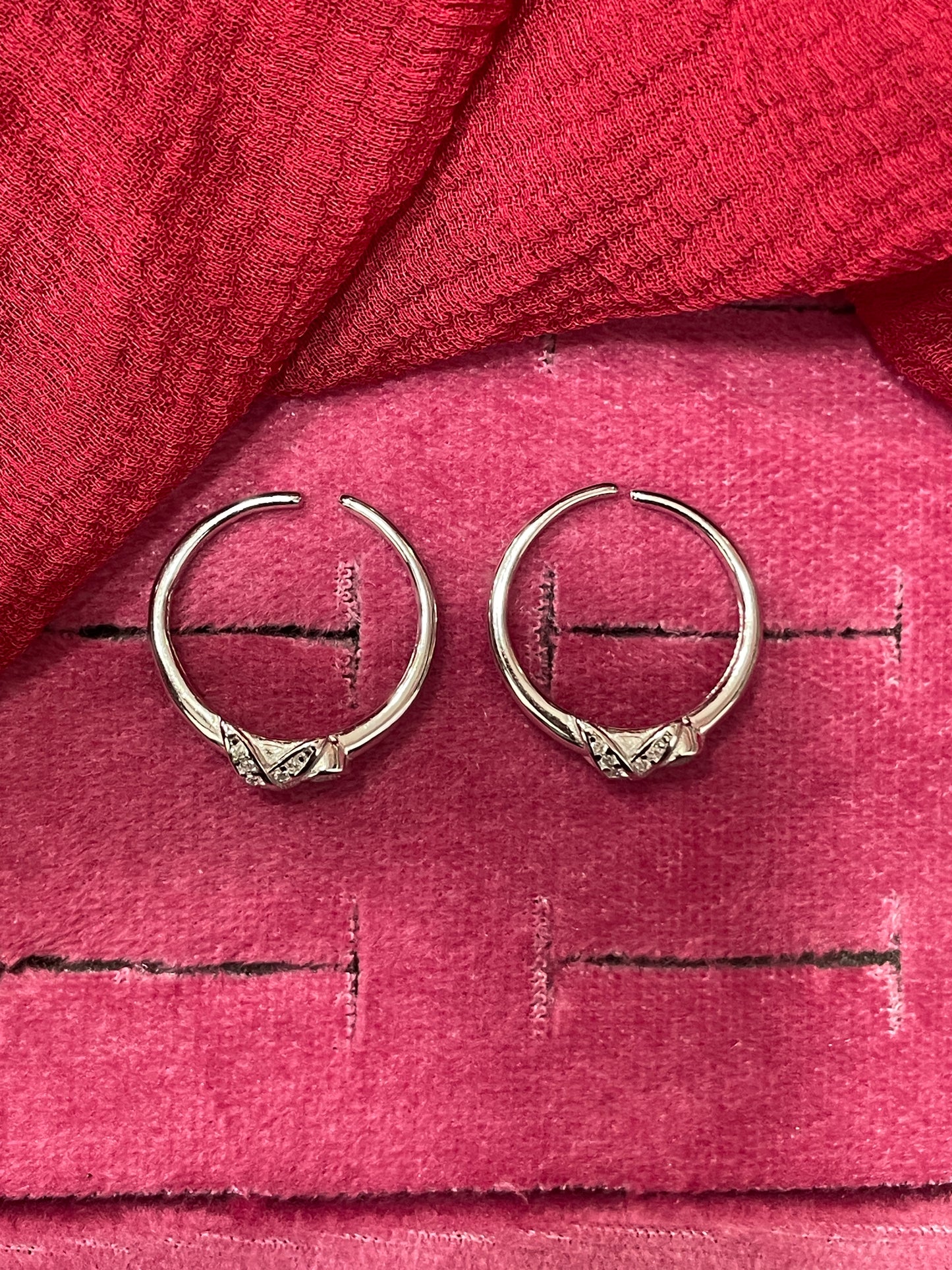 92.5 Silver Fish Toe Rings | Stylish Symbolic Design | Jewellery