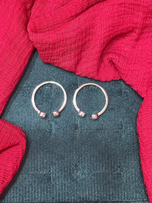 92.5 silver stylish ball toe rings