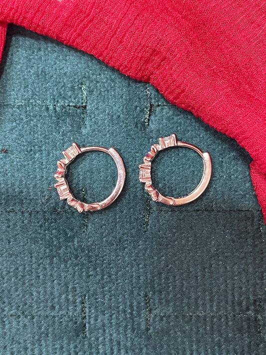 92.5 silver stylish flower bali earrings