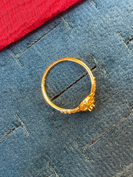 92.5 silver gold plated classy flower ring size 16