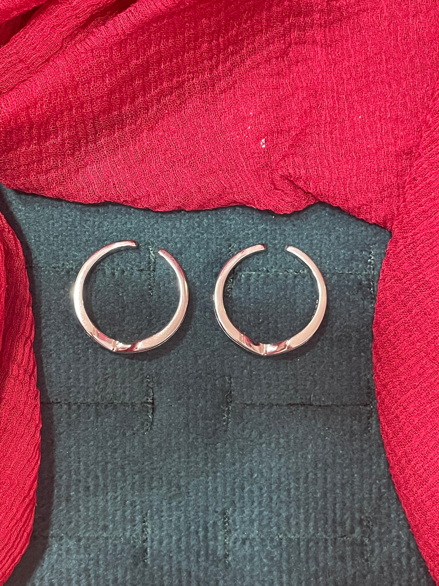 92.5 silver classy stylish V toe rings