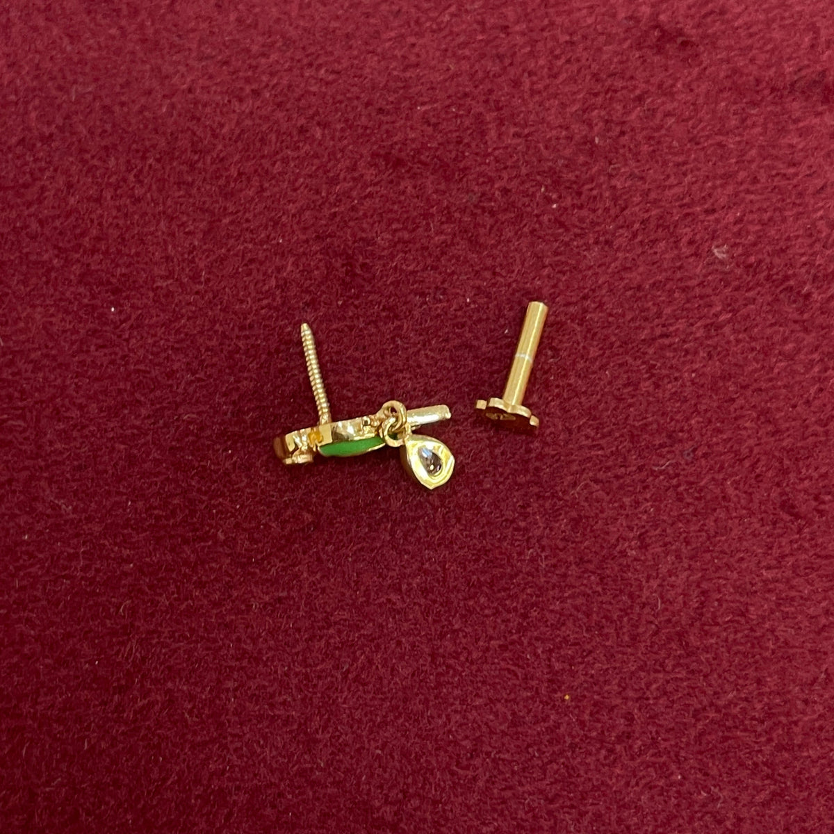 92.5 Sterling Silver Gold Plated Green Enamel Parrot Drop CZ Nose Pin