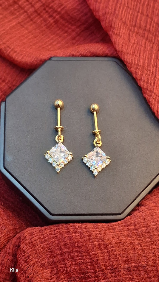 92.5 Silver stylish white stone diamond shape hanging gold plated bugadi