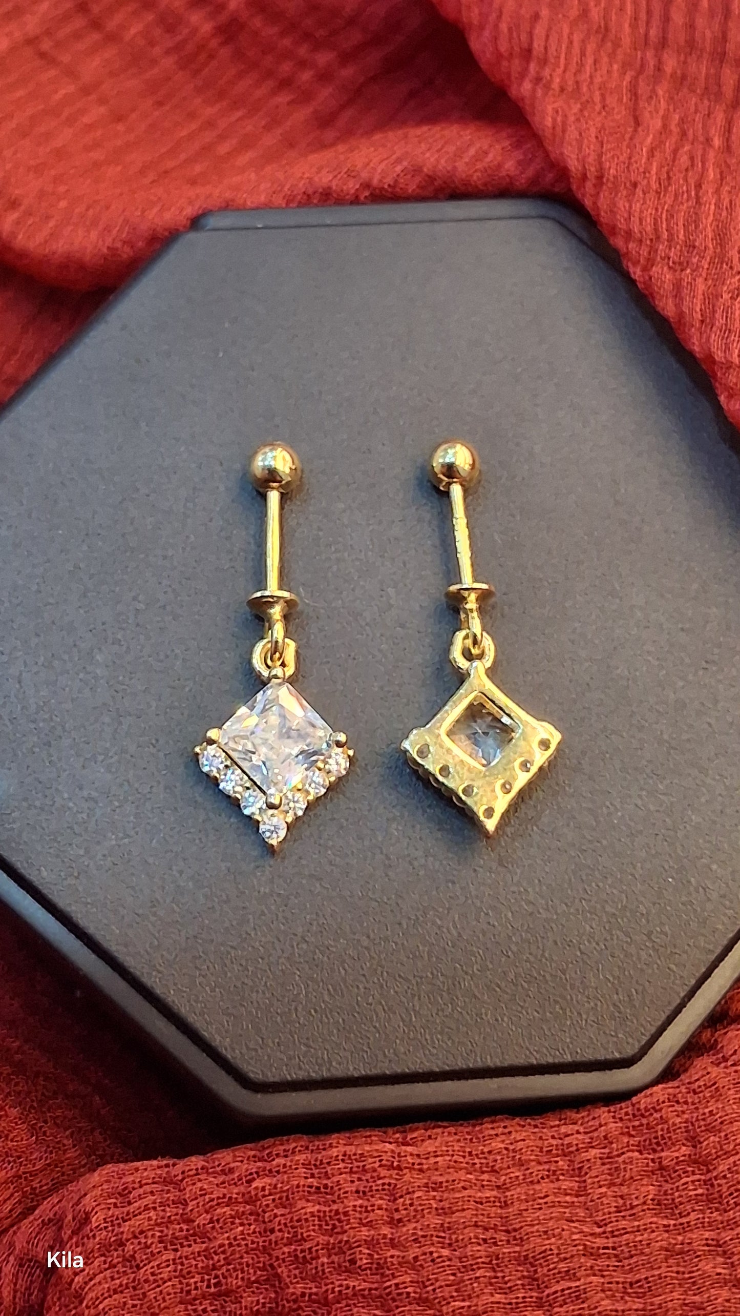 92.5 Silver stylish white stone diamond shape hanging gold plated bugadi