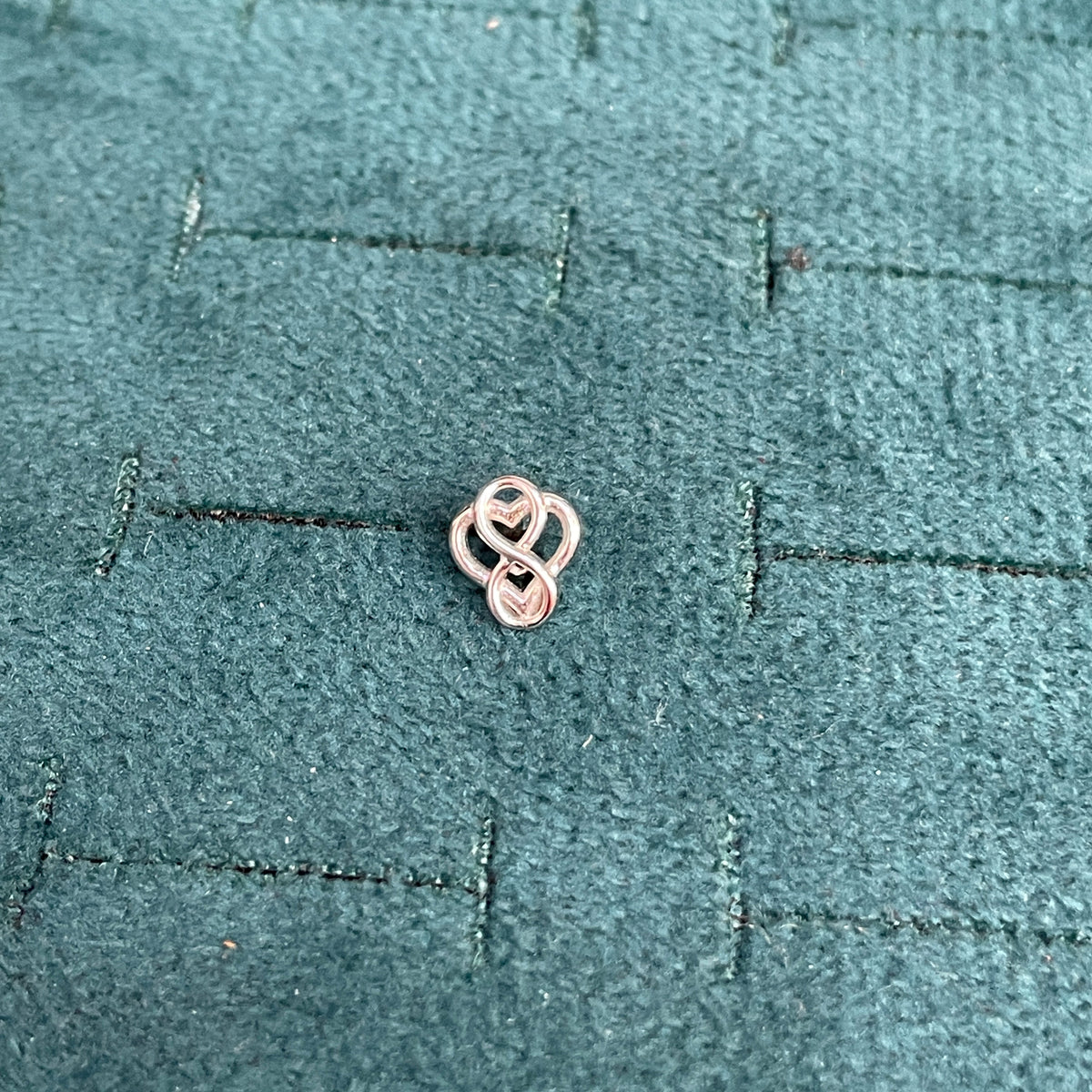 92.5 Sterling Silver Interlocking Double Heart Knot Stud Earrings for Women pair