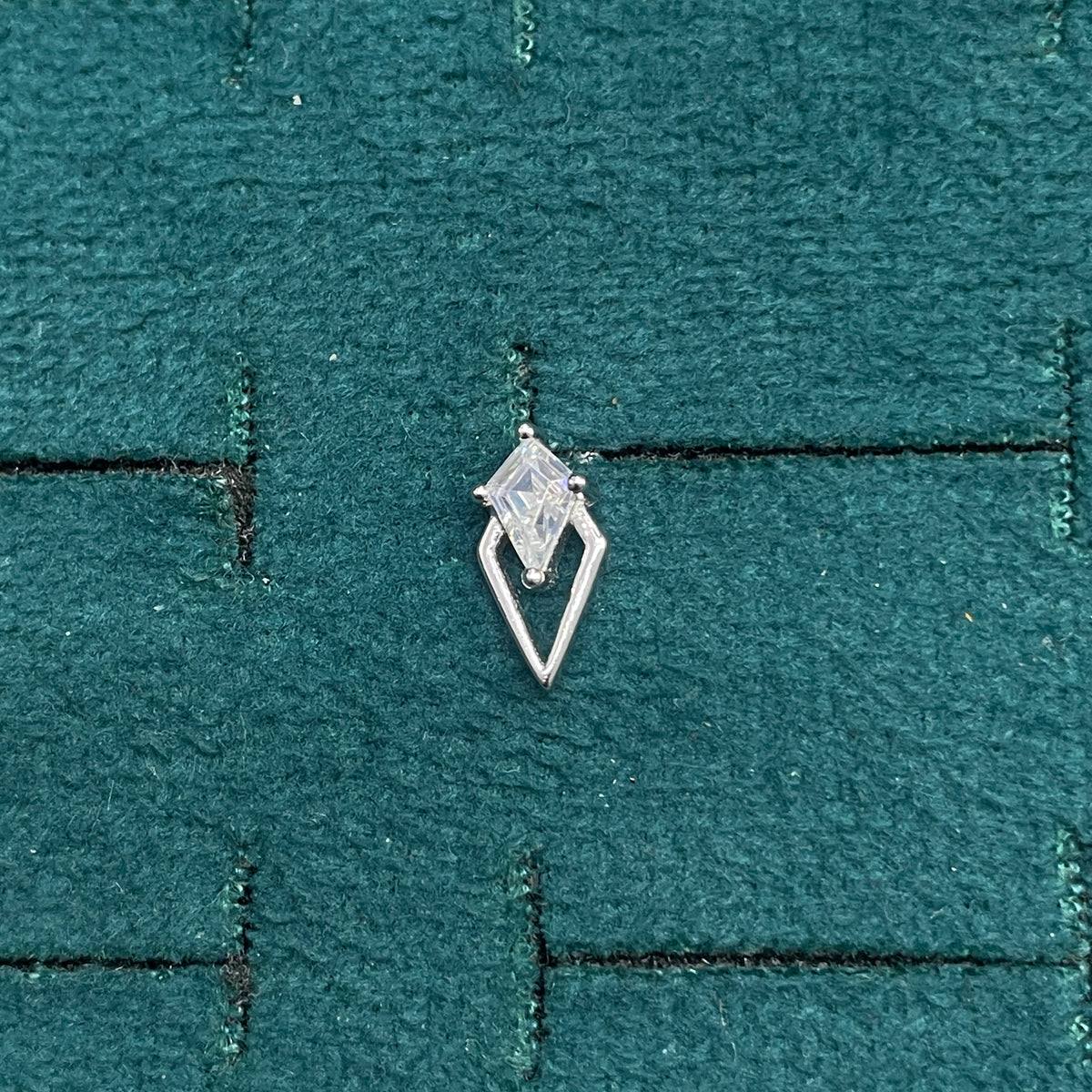 92.5 Silver Clear Stone Kite Studs Pair