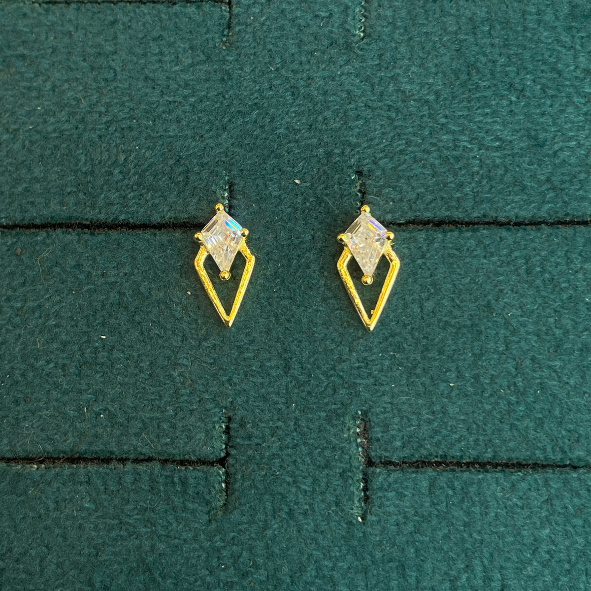 92.5 Silver Gold-Toned Clear Stone Kite Studs Pair