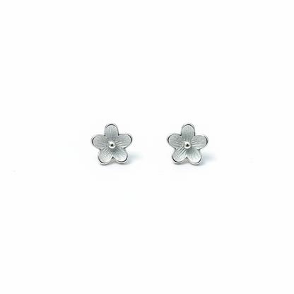 92.5 Silver Flower Earrings for Women | Stylish Floral Design | Elegant Daily Wear Jewellery