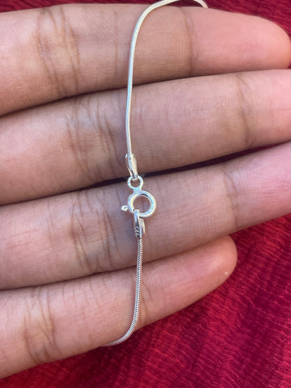 92.5 Silver Krishna Design Pendant with Chain for Men & Women – Stylish Finish