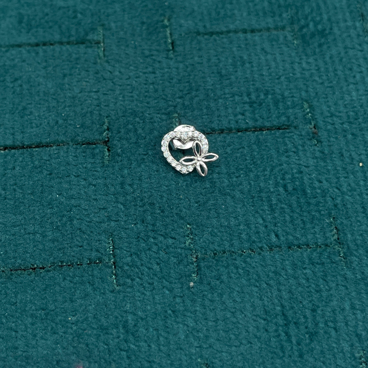 92.5 Silver Premium Heart Studs | Classy Romantic Design | Jewellery pair