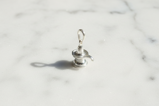92.5 Silver Shiva Lingam Design Pendant for Men & Women – Traditional Temple Style