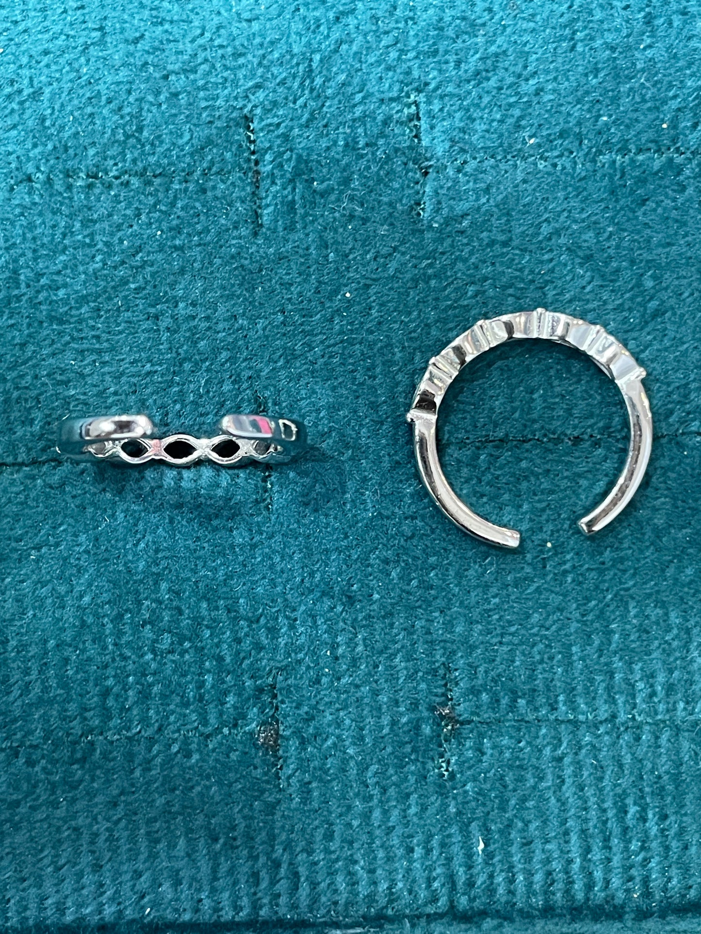 92.5 Silver Toe Rings | Stylish Minimal Finish | Elegant Foot Jewellery