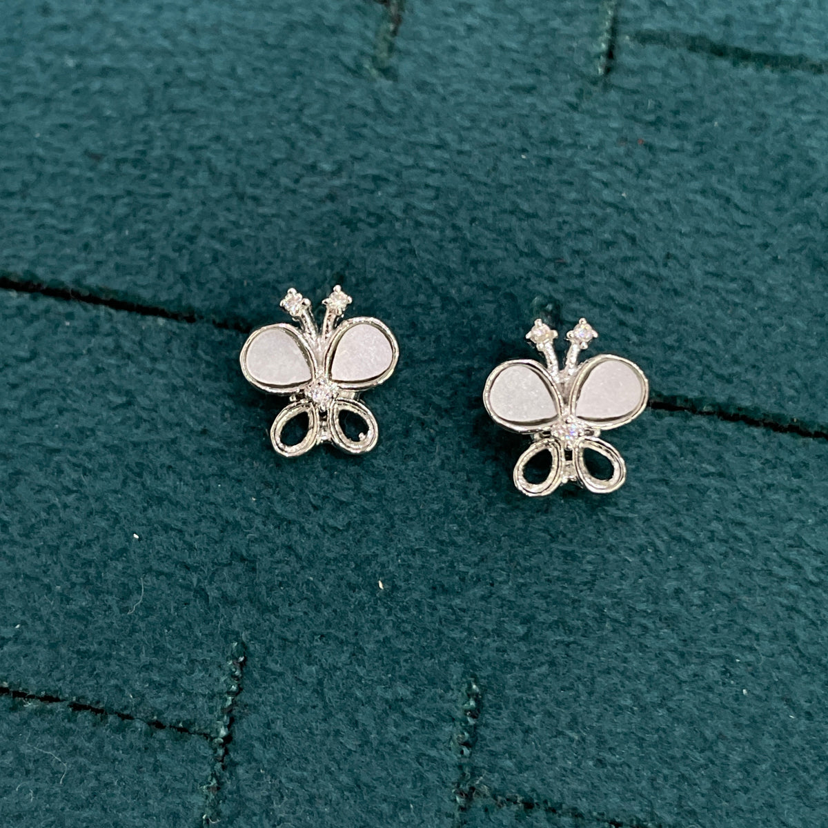 92.5 Sterling Silver MOP Clover Flower & CZ Stud Earrings for Women pair