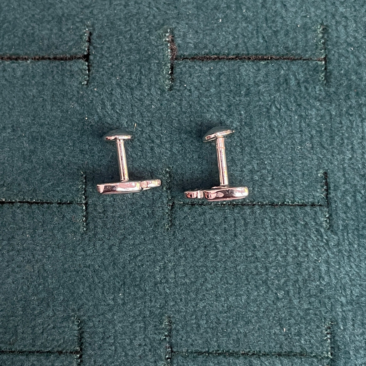 92.5 Silver Pink Mother-of-Pearl Butterfly Stud Earrings Pair